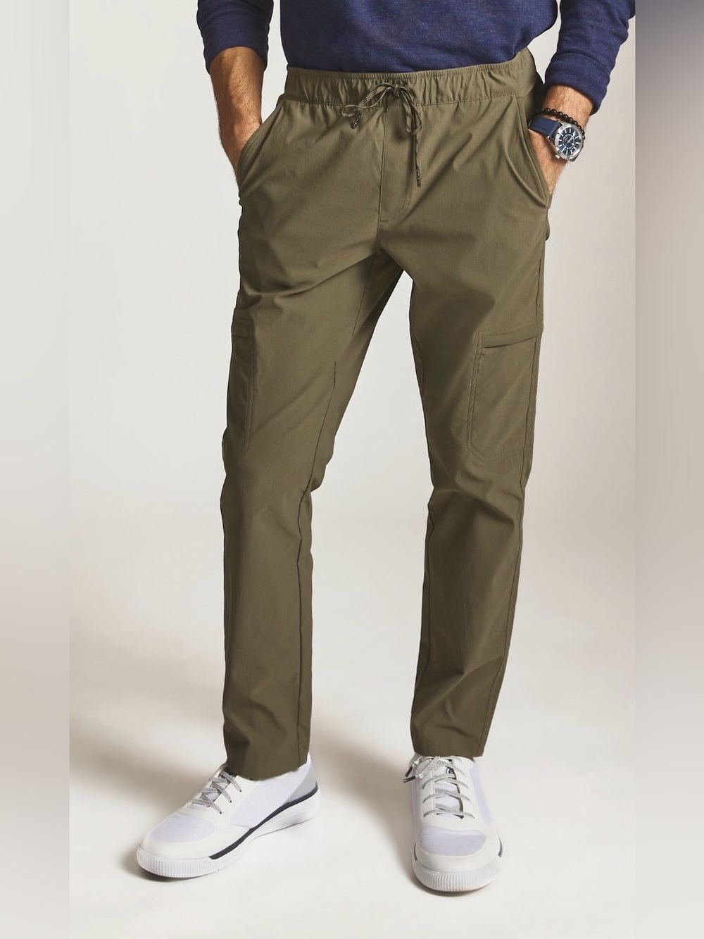 Chaps Men’s Performance Flex Utility Joggers